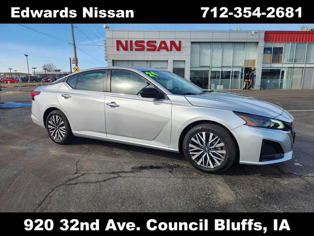 2024 Nissan Altima SV
