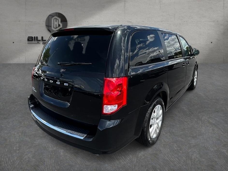 Used 2018 Black Dodge SE image 5