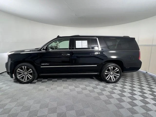 Used 2019 Onyx Black GMC Denali image 4