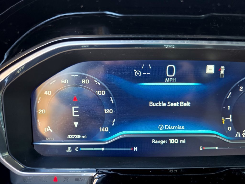 Certified Used 2023 SUMMIT WHITE Chevrolet RST image 20