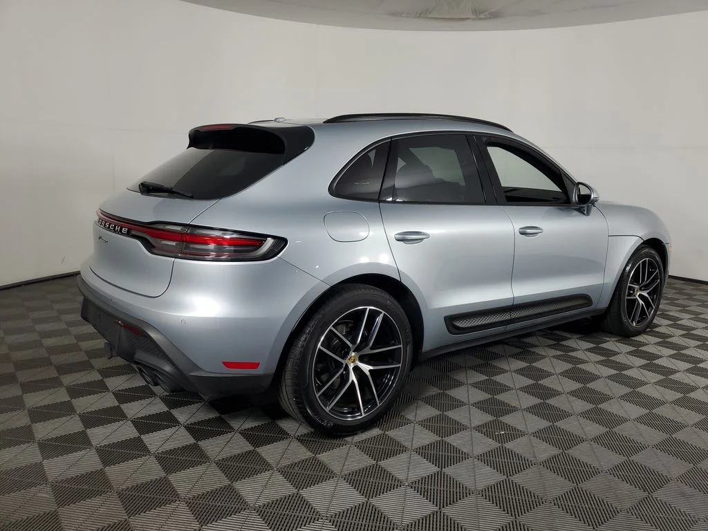 Used 2024 Silver Porsche  image 4