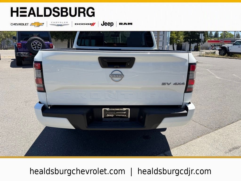 Used 2024 White Nissan SV image 4