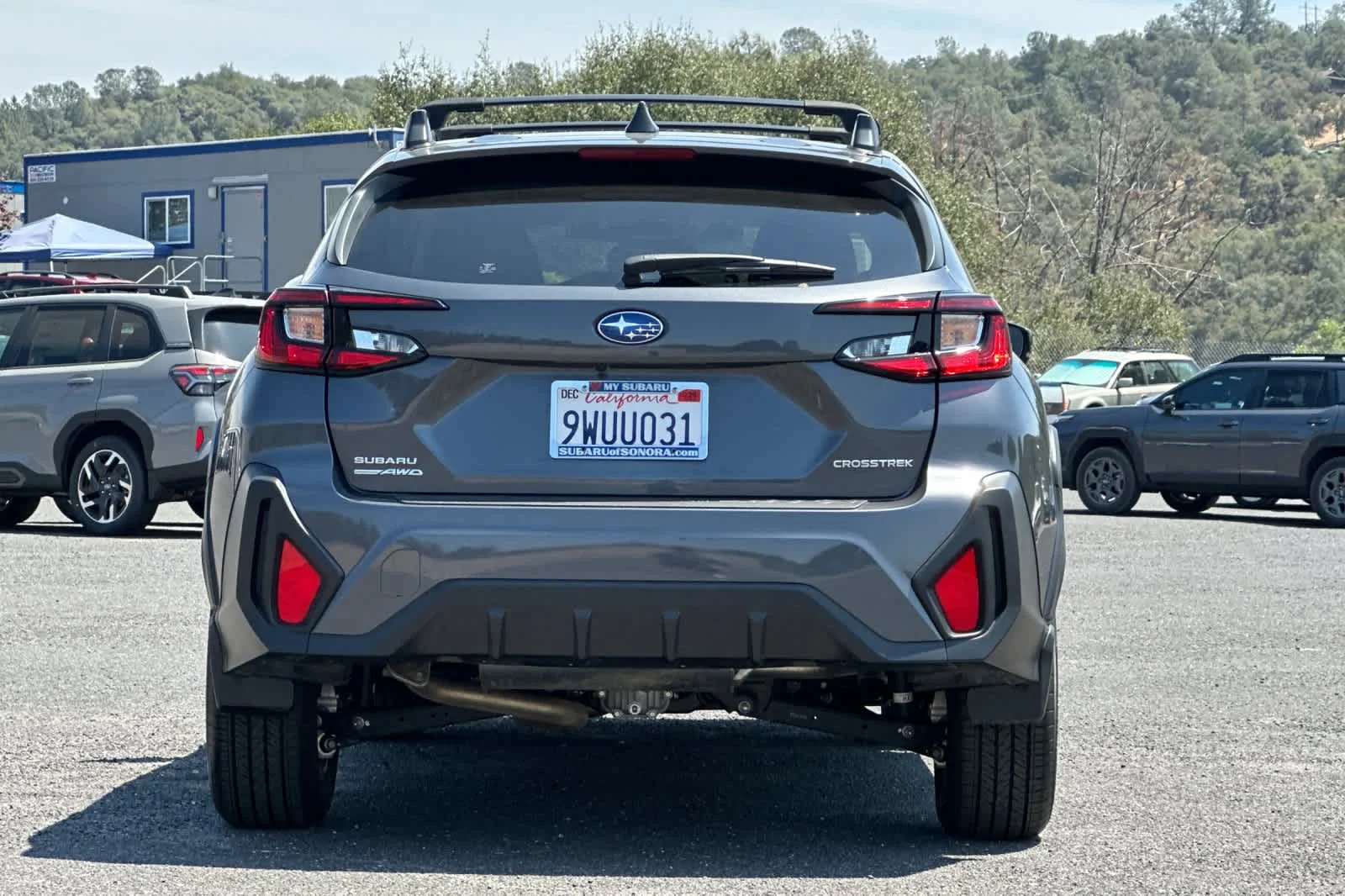 Certified Used 2025 Magnetite Gray Metallic/Crystal Black Silica Subaru Premium image 4