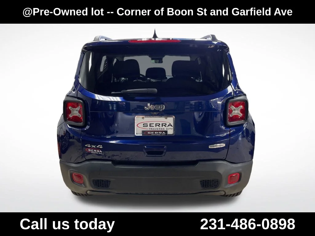 Used 2020 Blue Jeep Latitude image 5