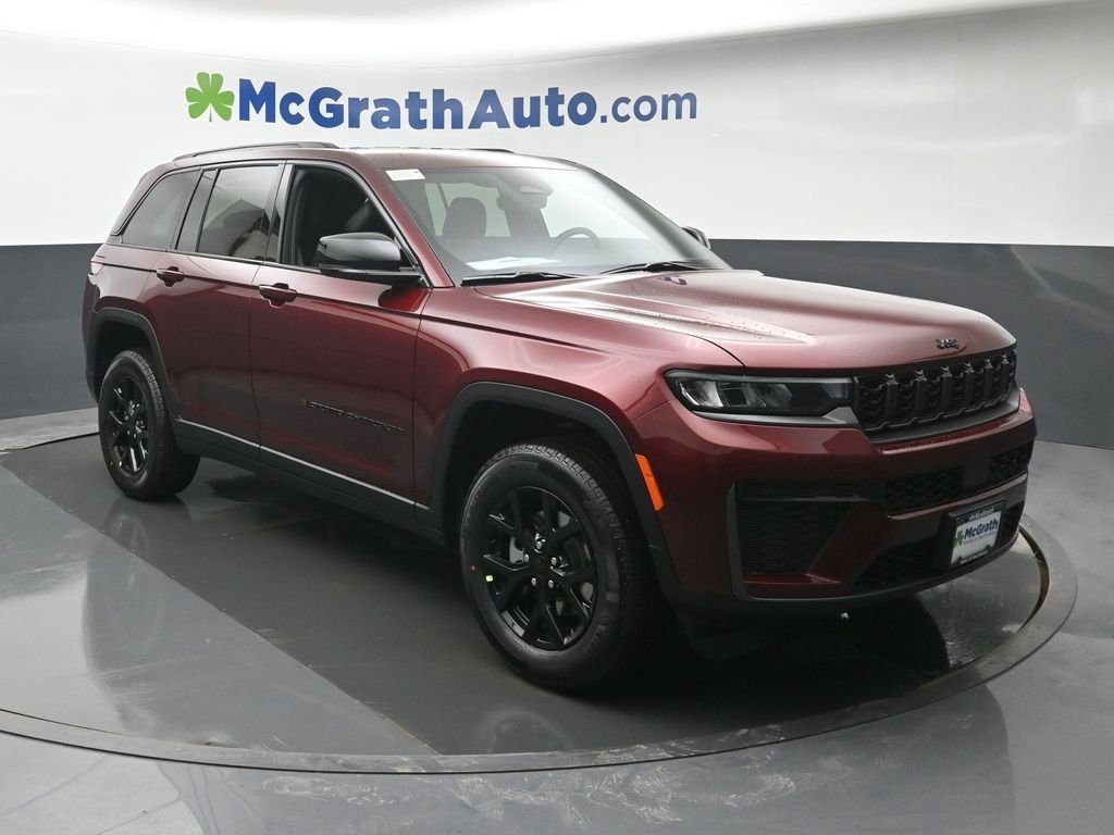 New 2026 Velvet Red Pearl-Coat Exterior Paint Jeep Altitude image 2
