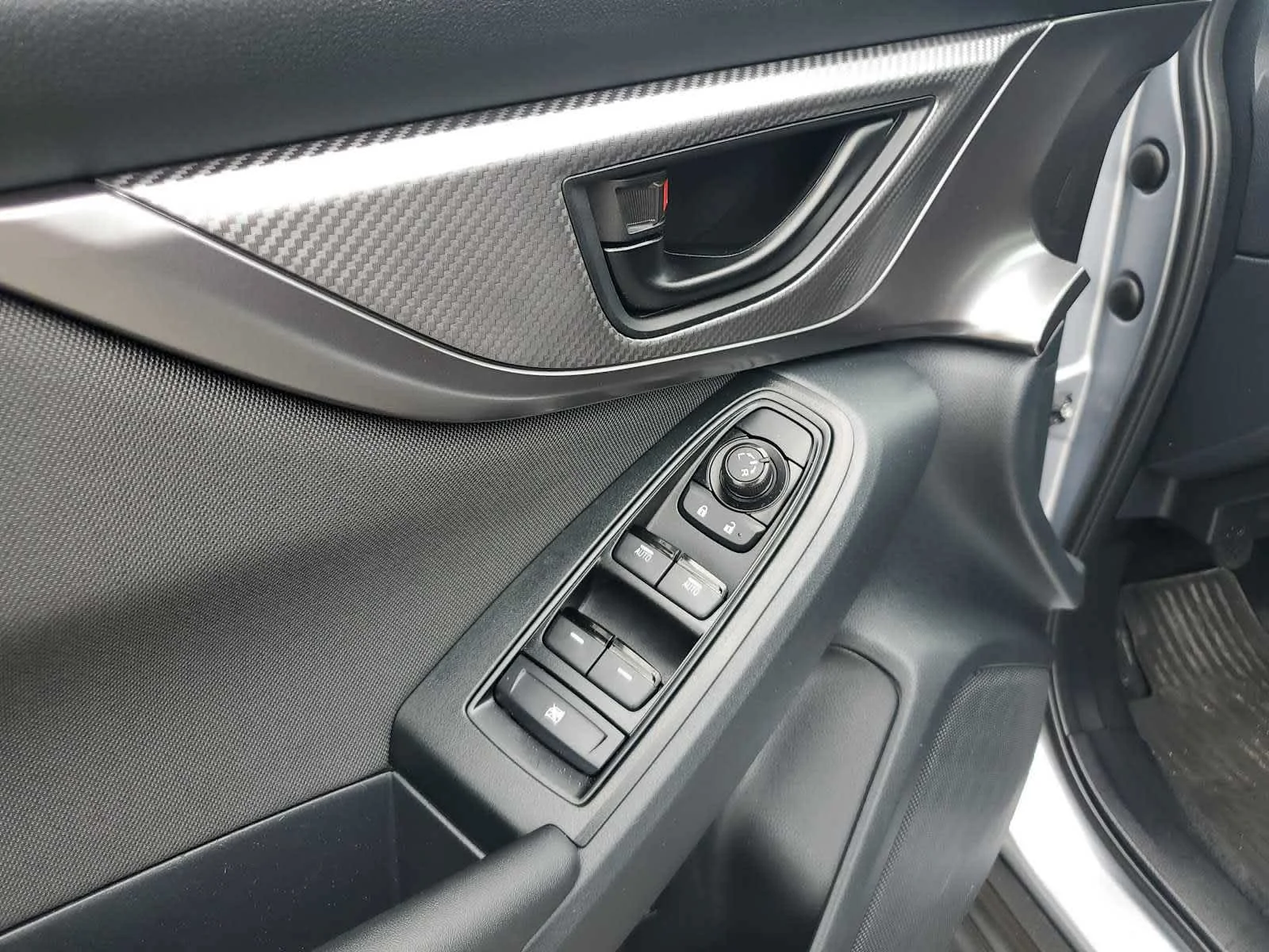 Used 2023  Subaru  image 20