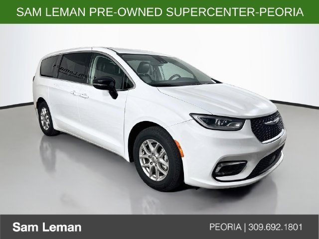 2024 Chrysler Pacifica