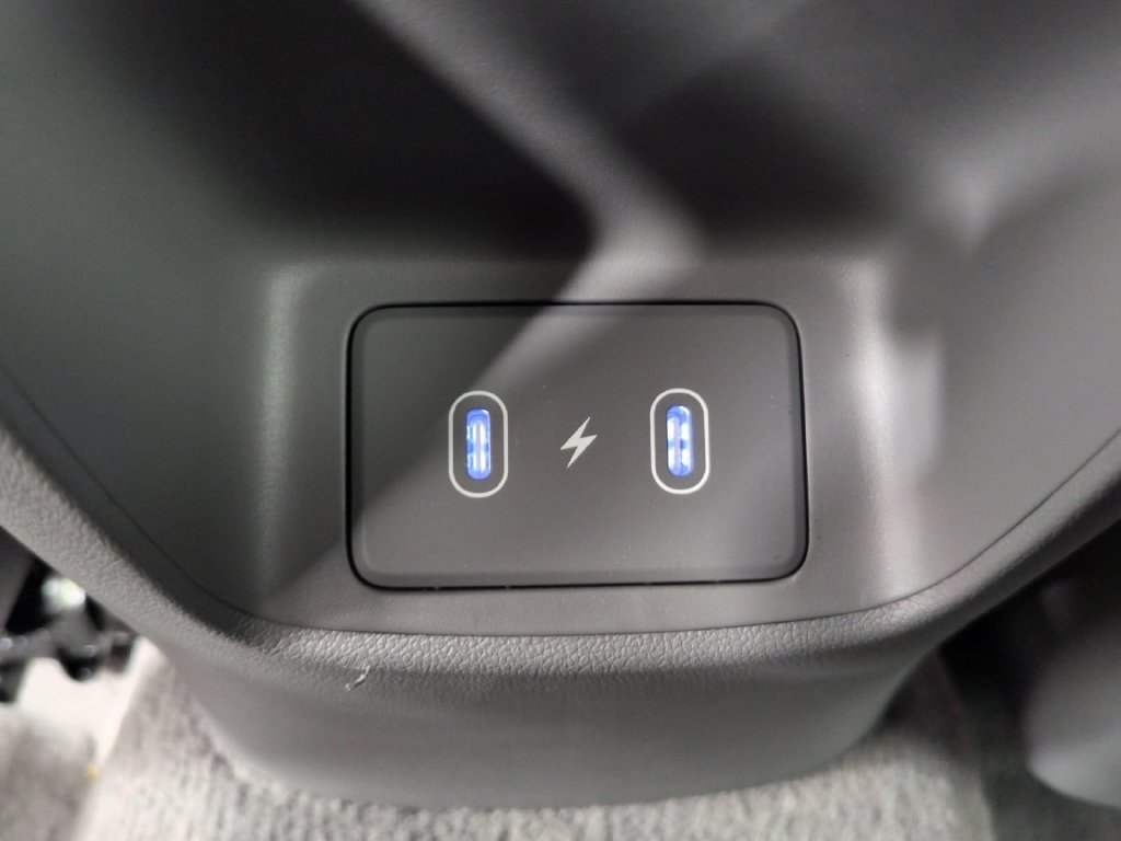 2024 Hyundai Elantra SEL - Photo 20