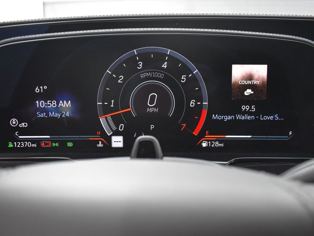 2024 CADILLAC ESCALADE - Image 16