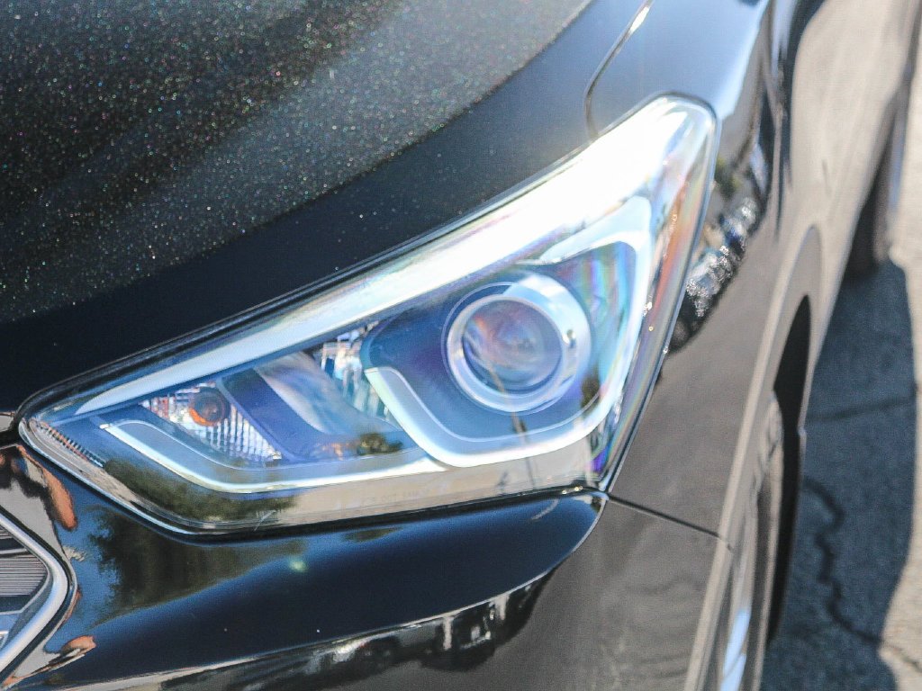 Used 2017 Black Hyundai 2.4 Base image 4