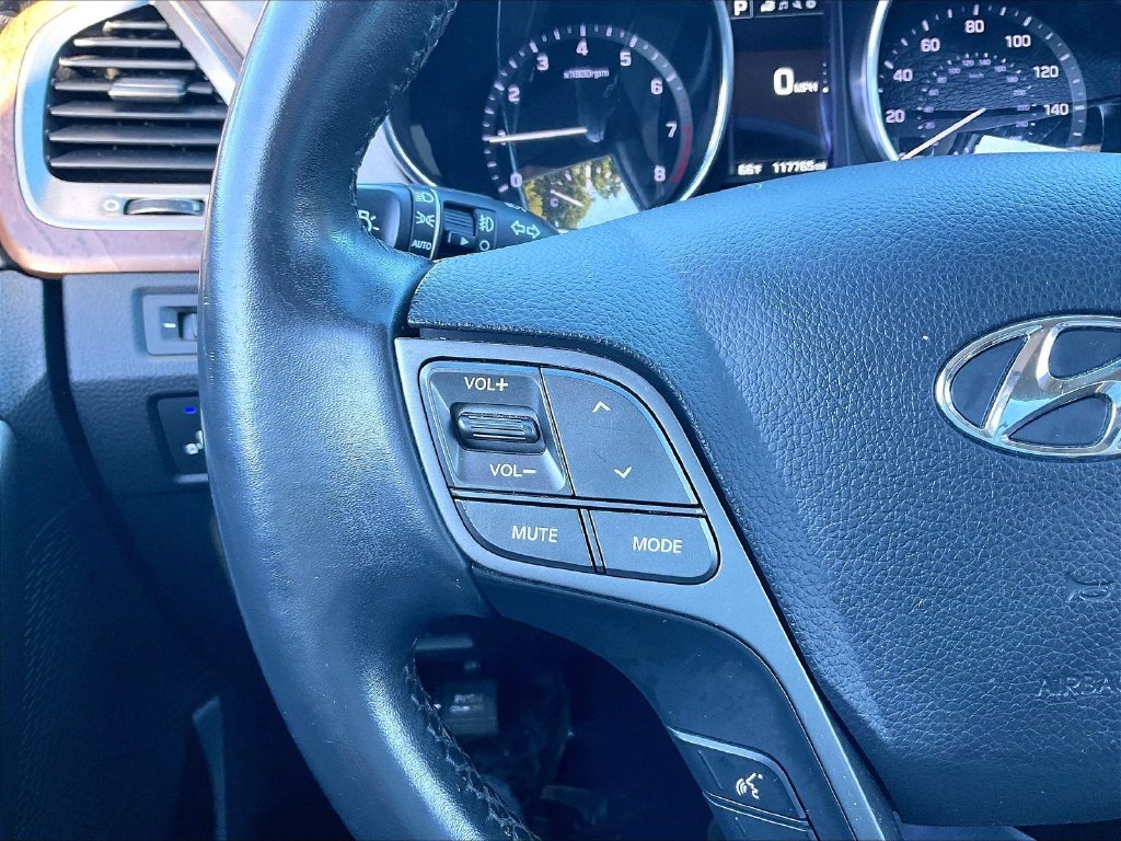 Used 2018 Mineral Gray Hyundai 2.0T image 20