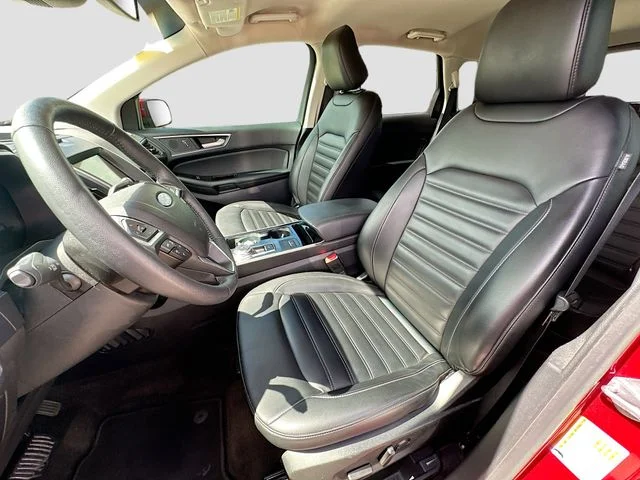 Used 2020 Red Ford SEL image 20