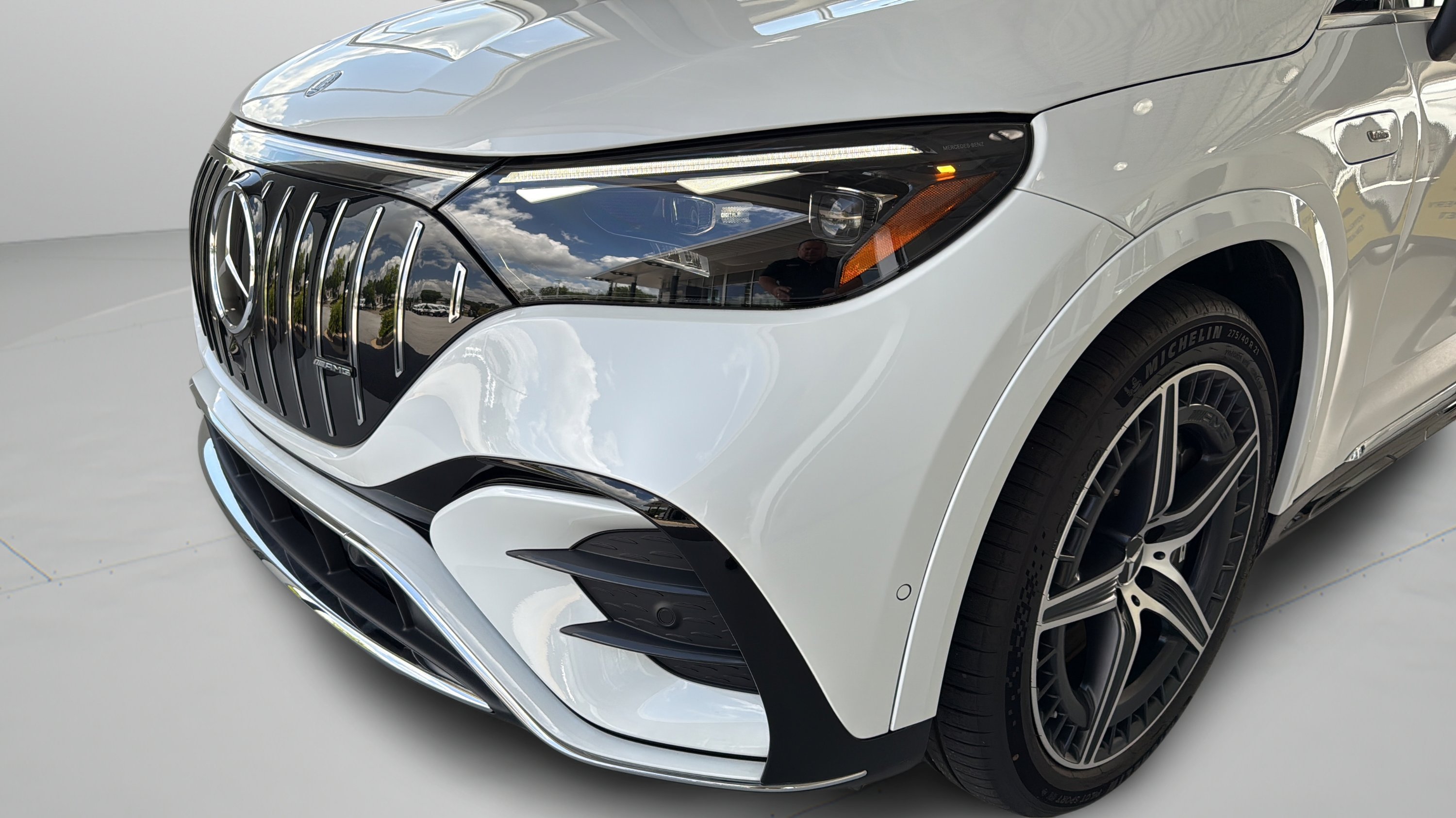 Certified Used 2026 MANUFAKTUR Moonlight White Metallic Mercedes-Benz AMG® EQE image 47
