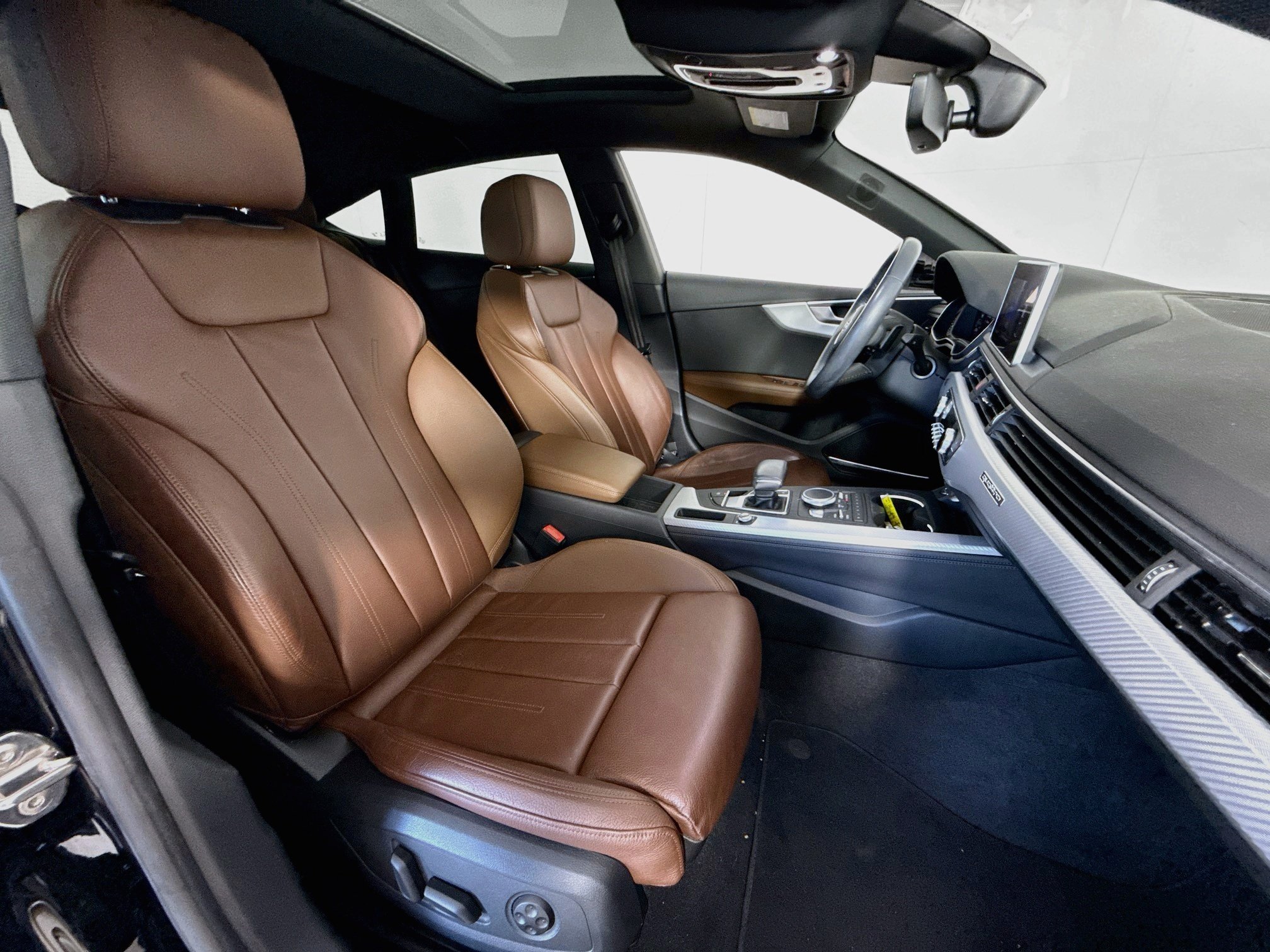 Used 2019  Audi Premium Plus image 29