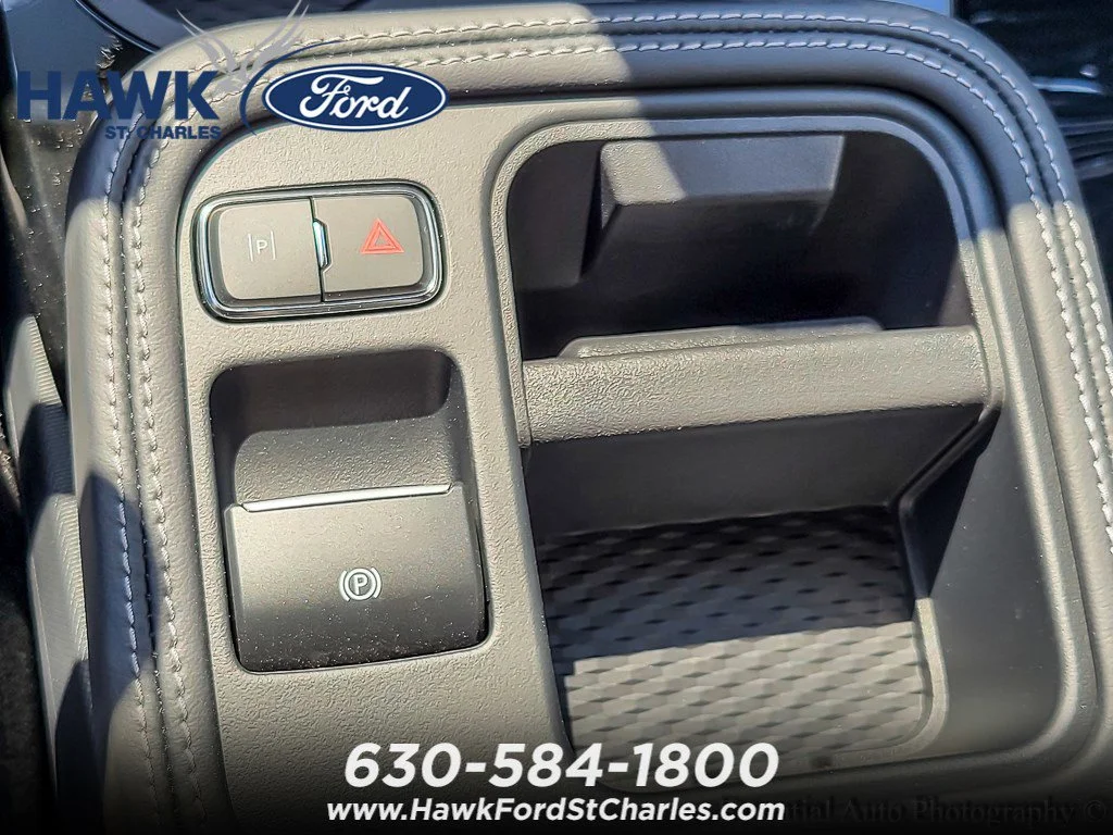 New 2026 Star White Metallic Tri-coat Ford Select image 16