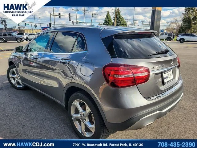 Used 2019 Gray Mercedes-Benz GLA 250 image 7
