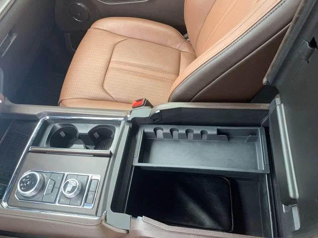 Used 2023 Green Ford King Ranch image 34