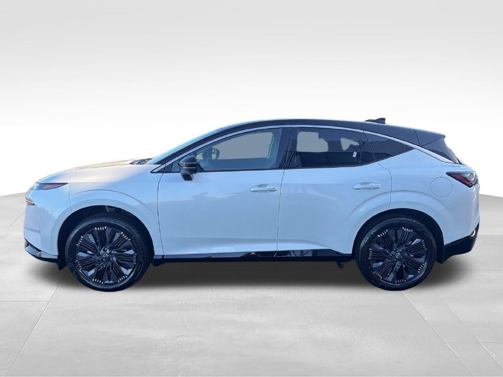 New 2027 White Nissan Platinum image 2