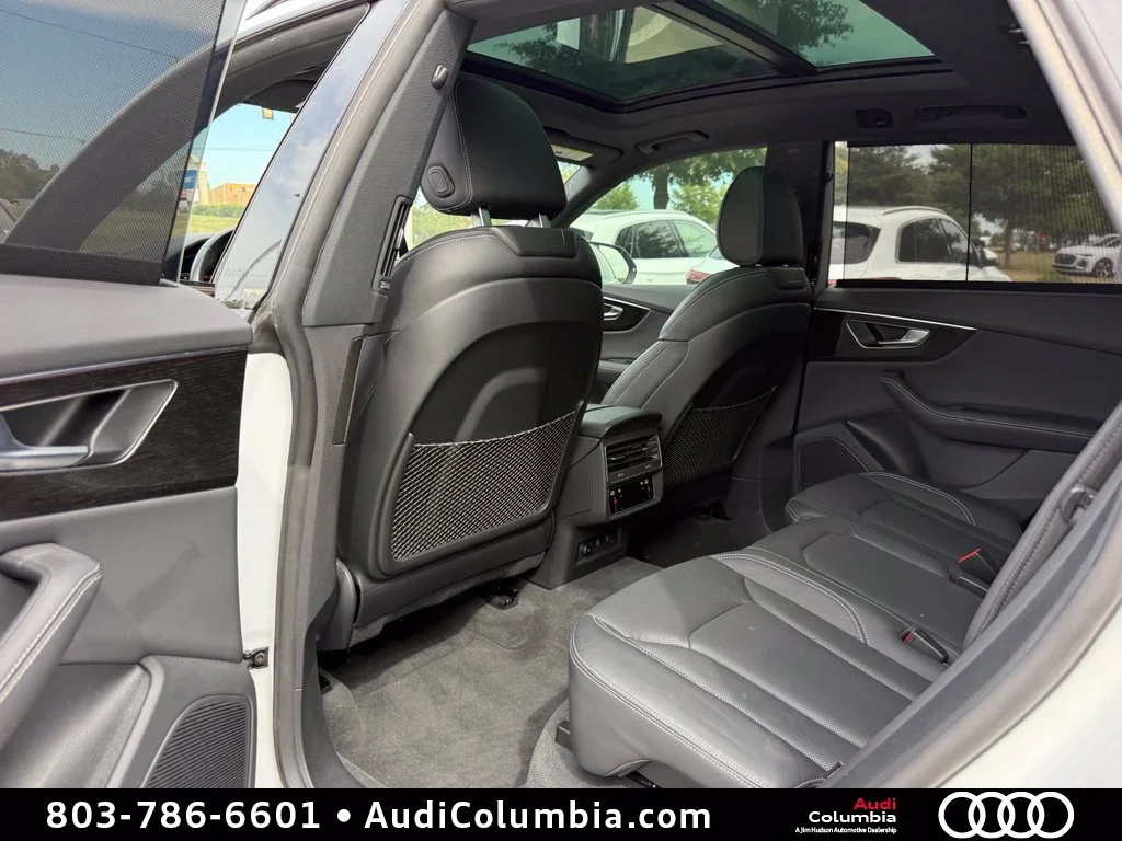 Used 2024 White Audi 55 Prestige image 25