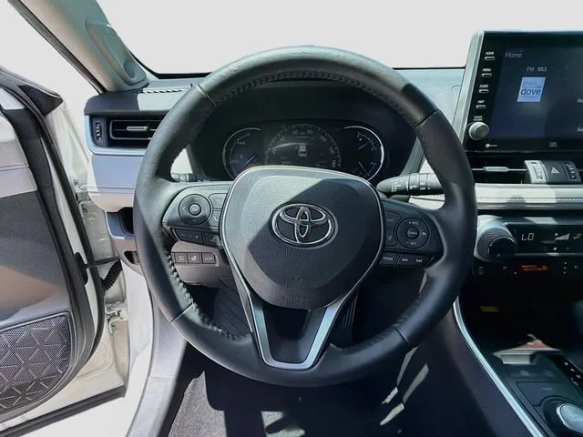 Used 2022 Blizzard Pearl Toyota Hybrid Limited image 38