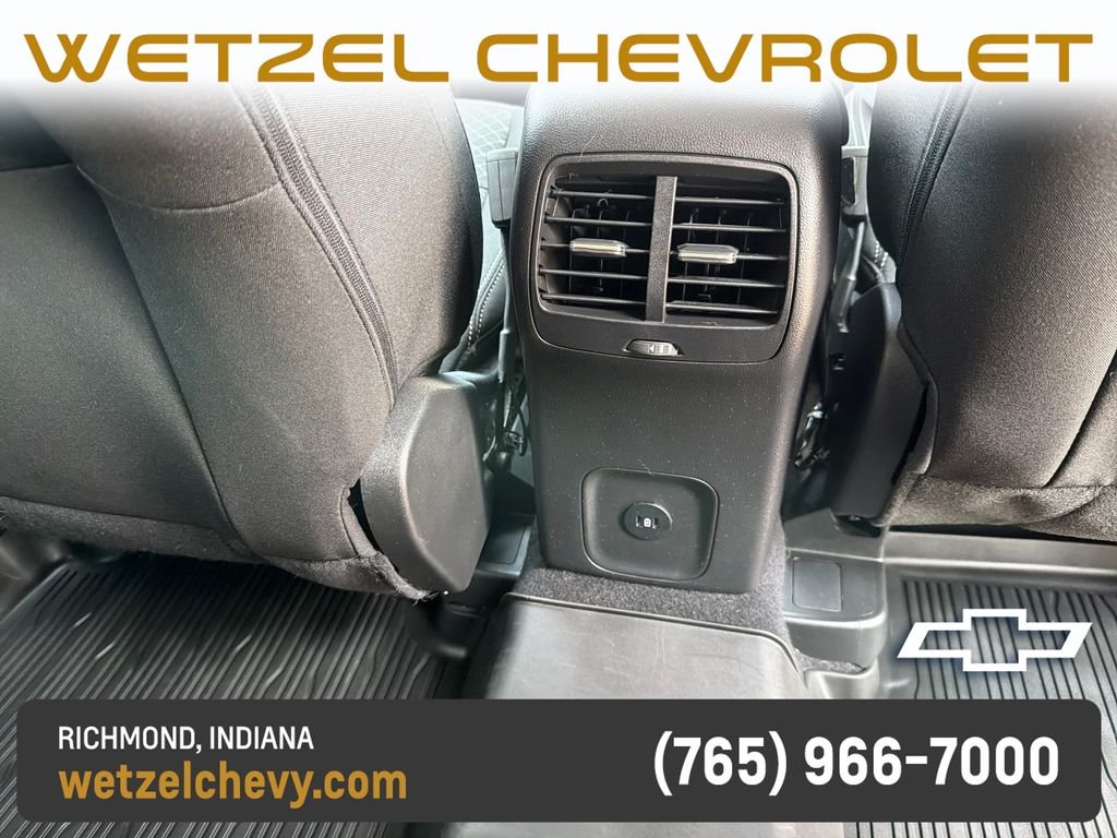 Used 2023 Black Ford Active image 17