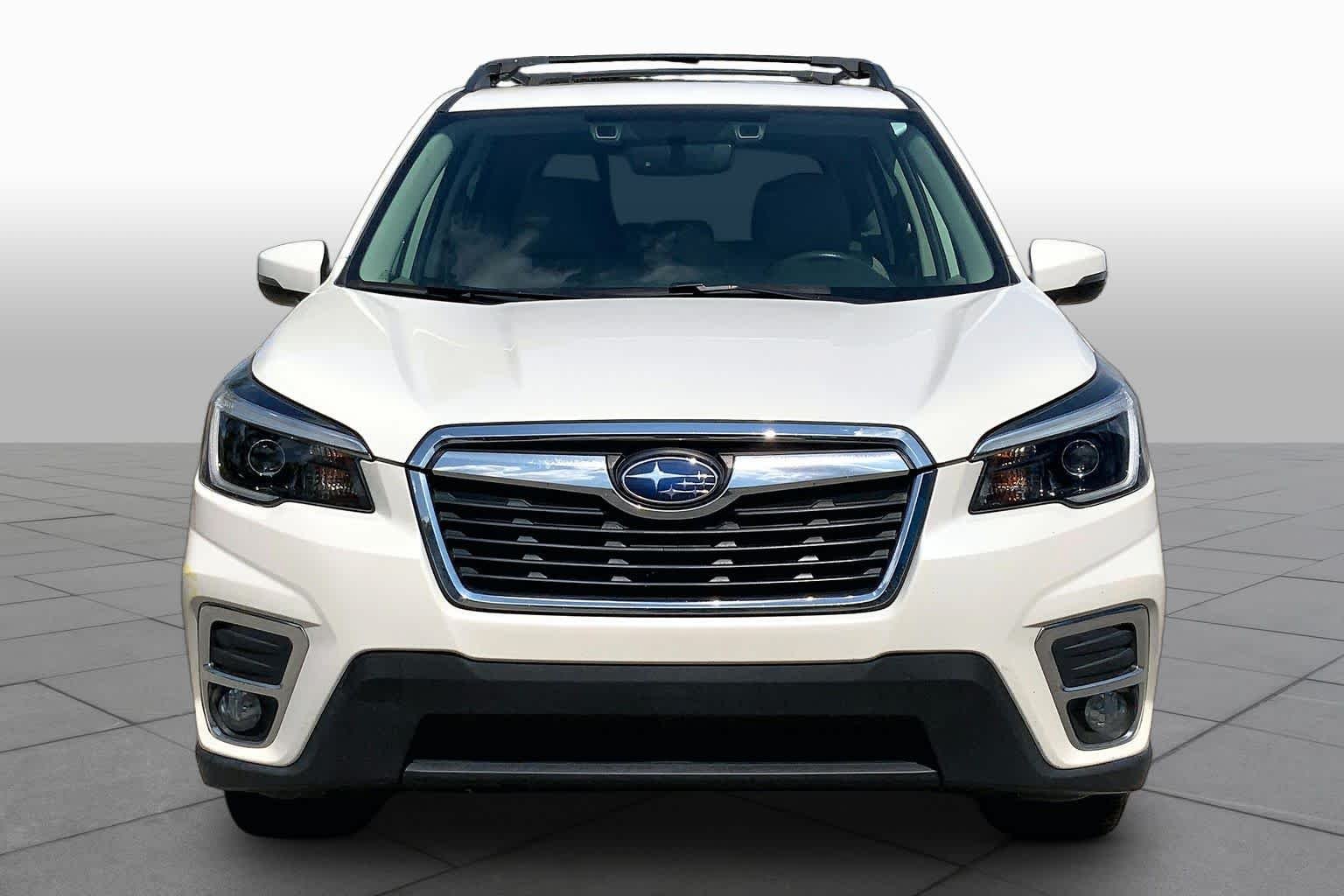 Used 2021 Crystal White Pearl Subaru Limited image 4