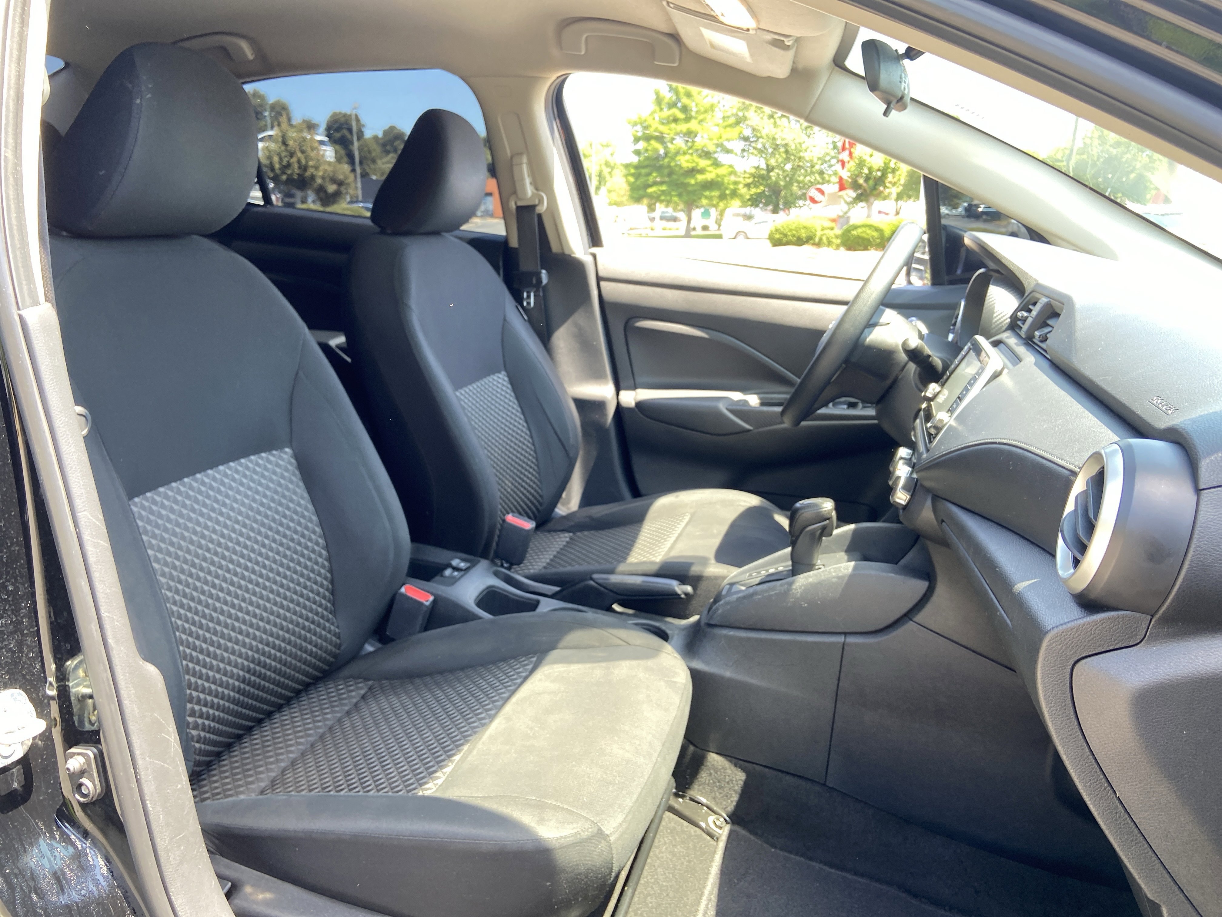 Used 2023 Super Black Nissan S image 16