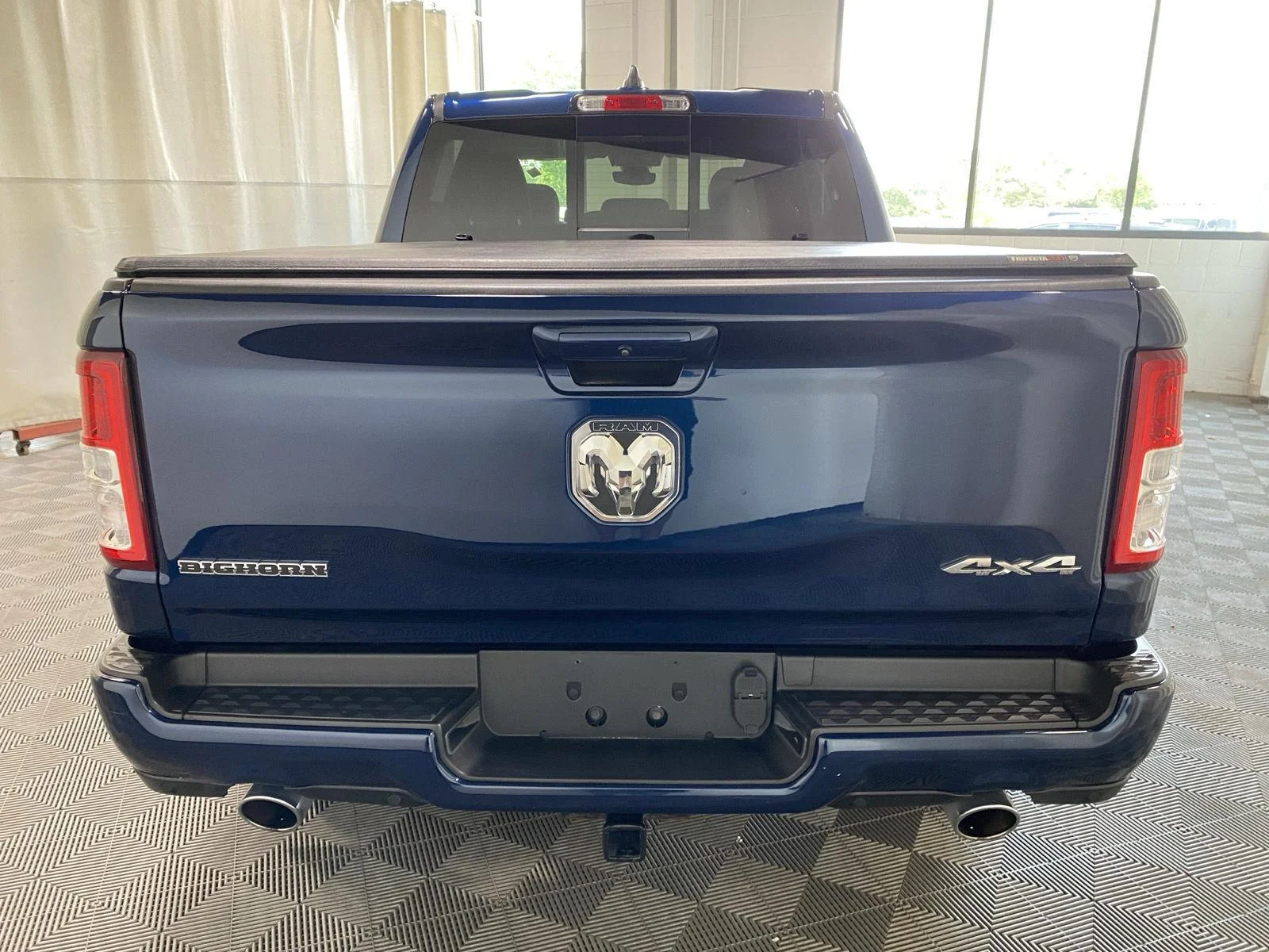 Used 2021 Patriot Blue Pearlcoat Ram Big Horn/Lone Star image 12