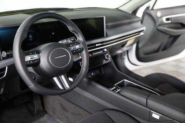 2025 Hyundai Sonata Hybrid SEL - Photo 72