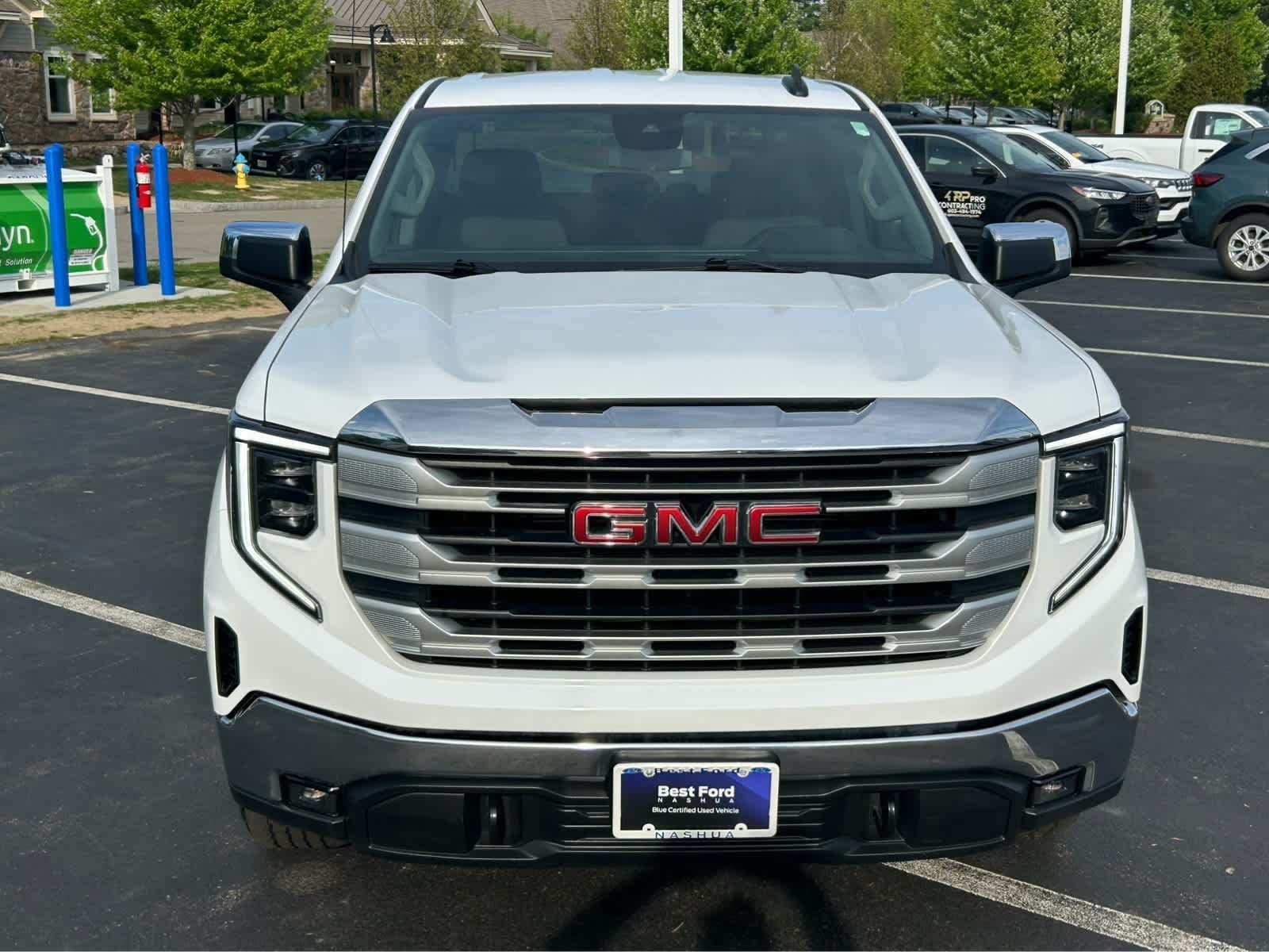 2023 GMC Sierra 4WD Double Cab Standard Box SLE's photo