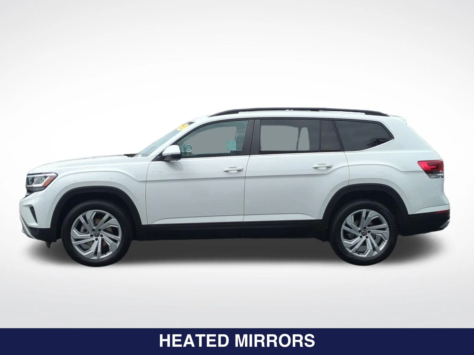 Used 2023 White Volkswagen 3.6L V6 SE w/Technology image 5