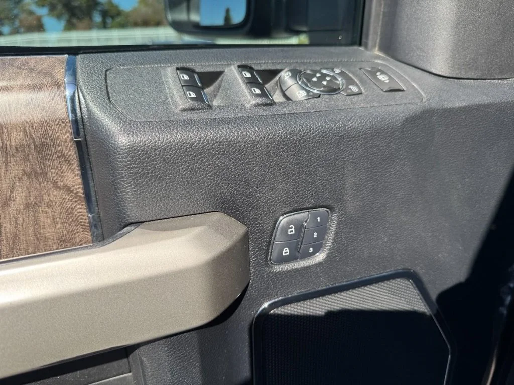 Used 2017 Magnetic Metallic Ford Lariat image 16