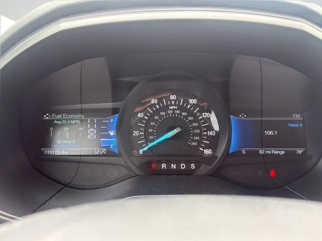 Used 2024 Blue Ford SEL image 19
