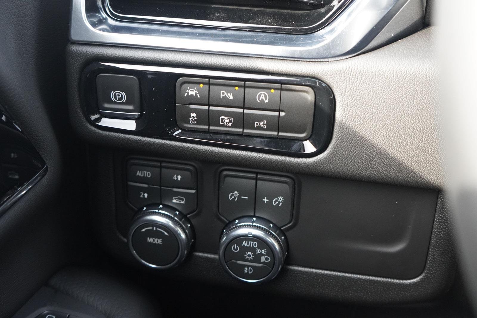 New 2026 Glacier White Tricoat GMC Denali image 20