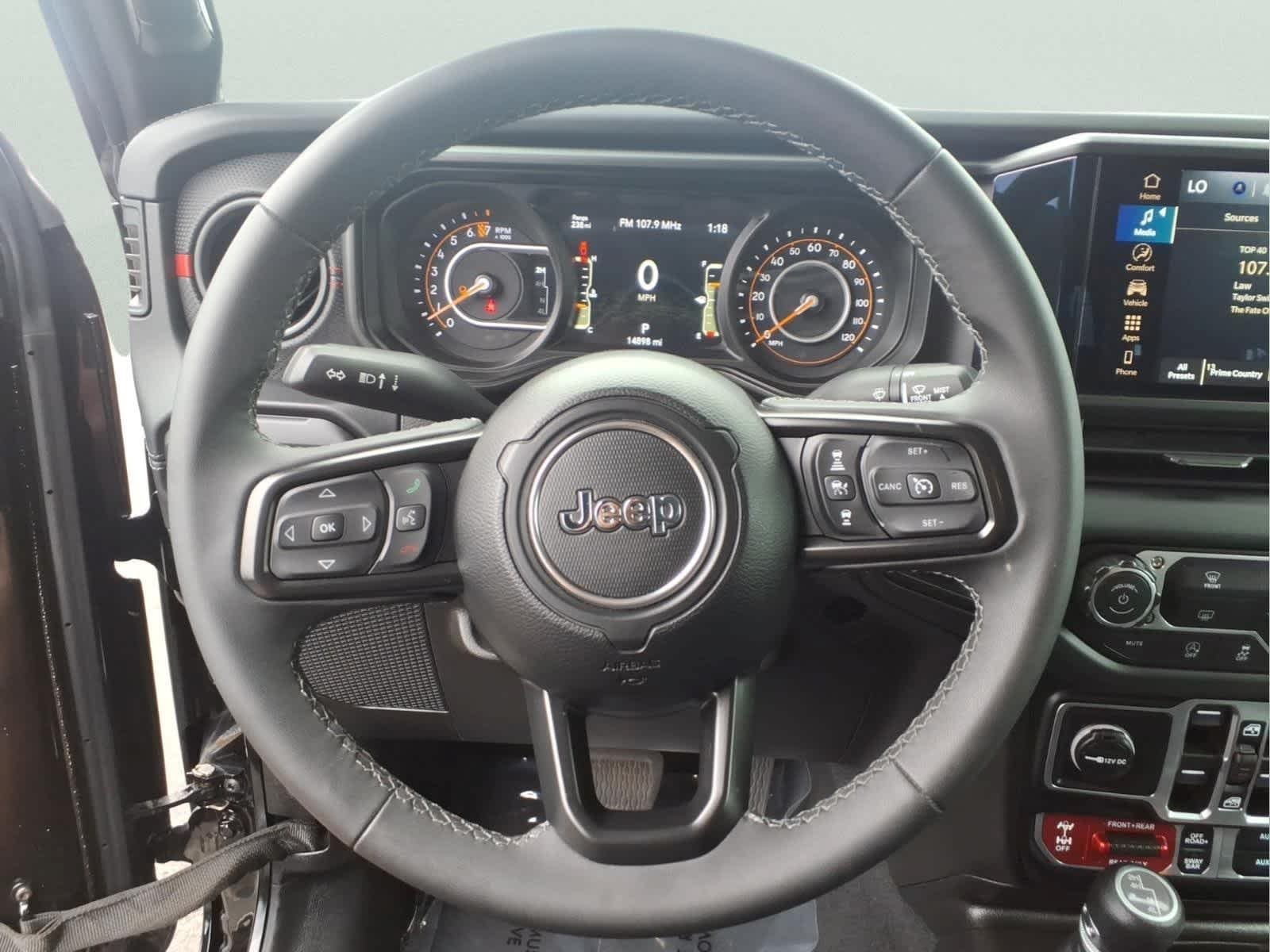 Used 2026 Black Clearcoat Jeep Rubicon image 29