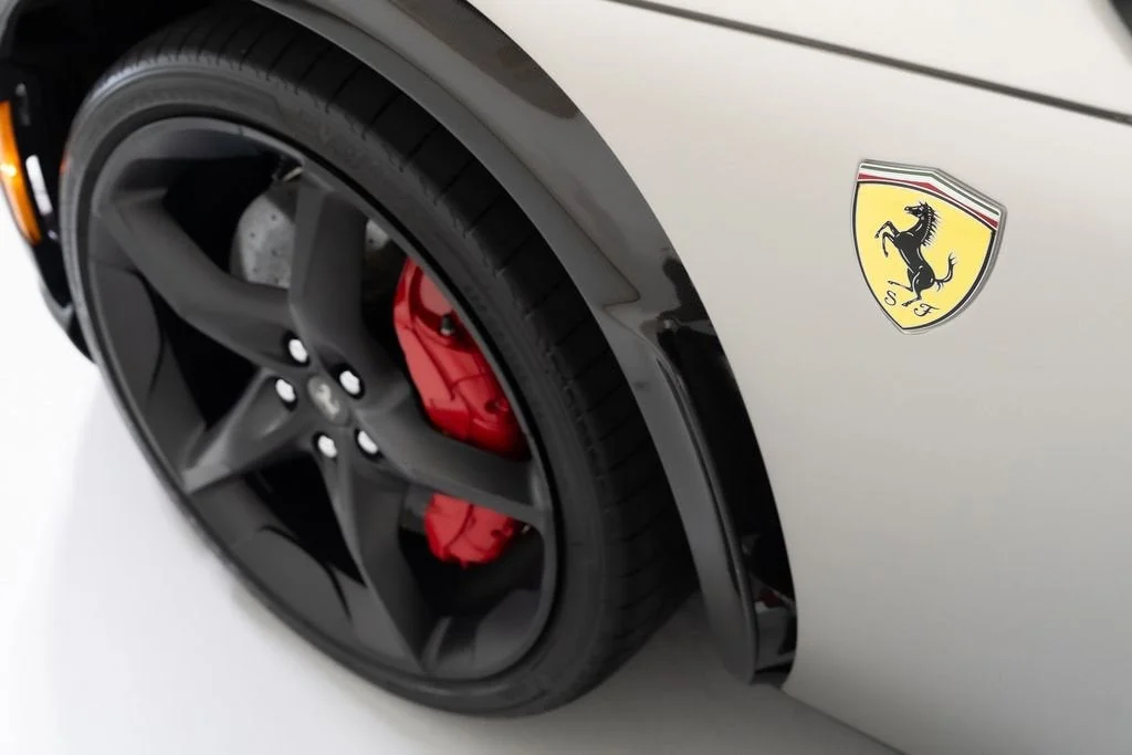 Used 2024 Alluminio Opaco Ferrari Base image 45