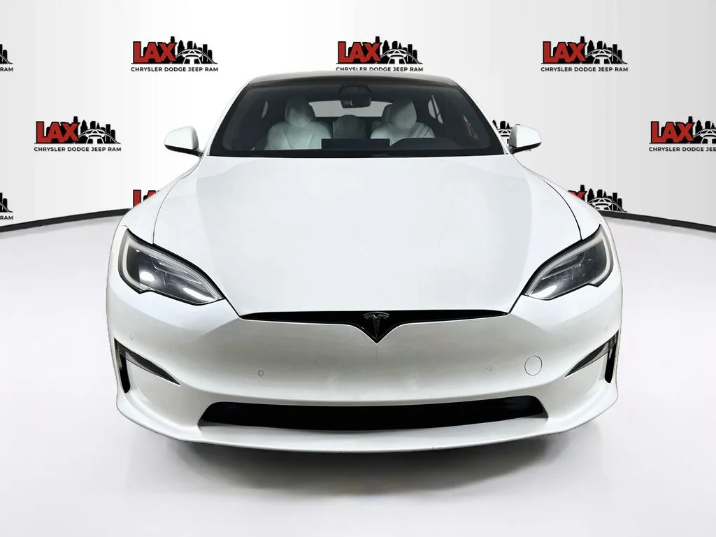 Used 2023 White Tesla Plaid image 2