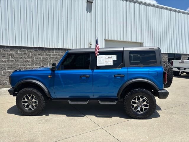 Used 2024 Blue Ford Badlands image 10