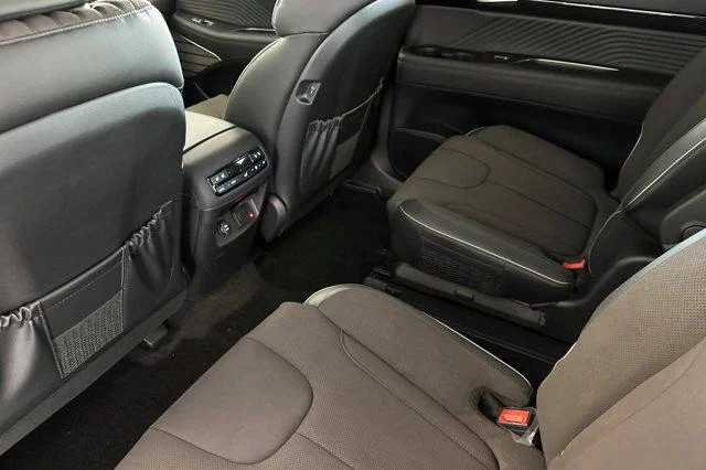 2025 Hyundai Palisade Calligraphy Night Edition - Photo 9