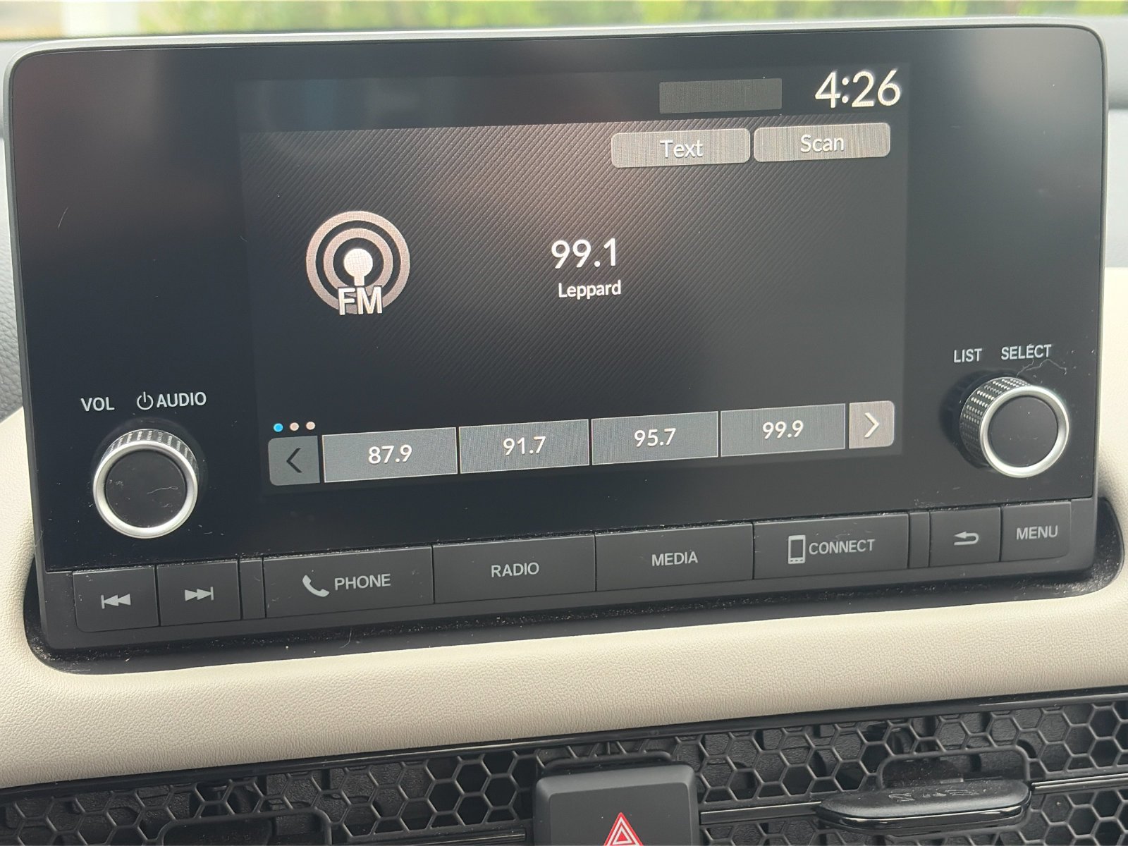 Used 2024 Modern Steel Metallic Honda LX image 21