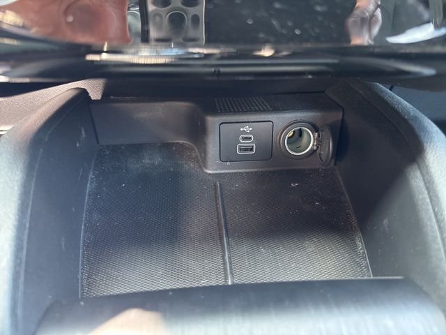 2025 Ford Escape Hybrid ST-Line - Photo 24