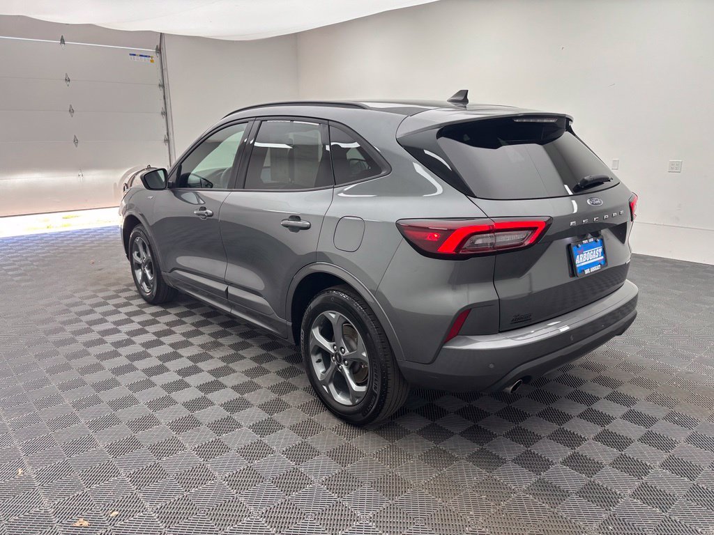 Used 2023 Gray Metallic Ford ST-Line image 12