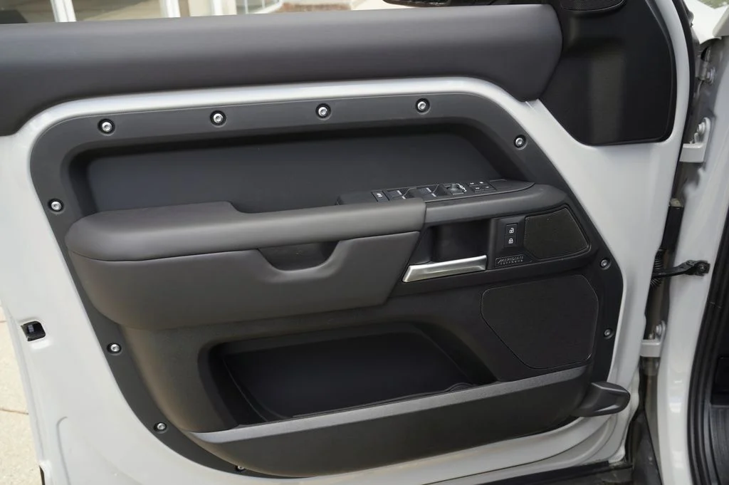 New 2026 Borasco Grey Land Rover X-Dynamic SE image 10