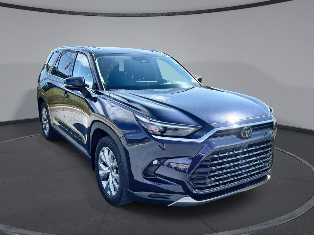 2024 Toyota Grand Highlander Limited AWD's photo