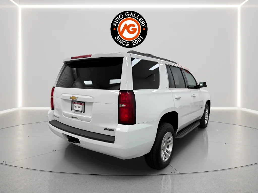 Used 2018 White Chevrolet LT image 9