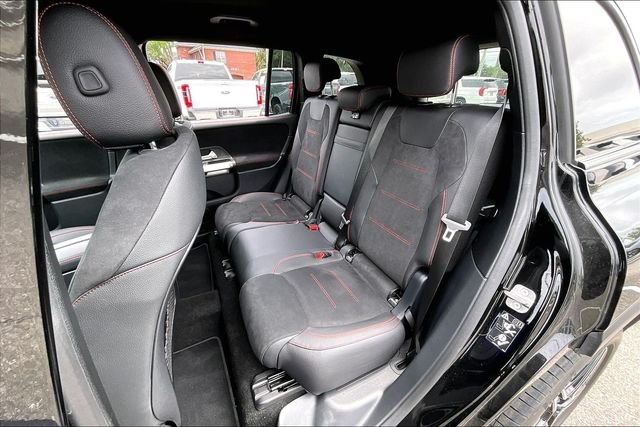 Used 2024 Black Mercedes-Benz GLB 250 image 19