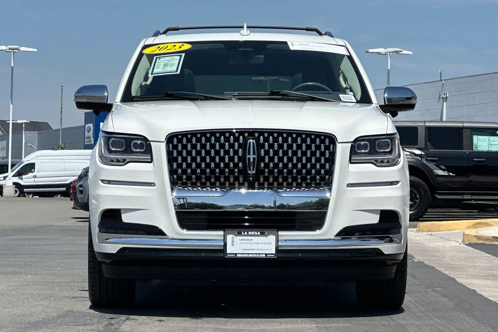 Used 2023 White Lincoln Black Label image 8