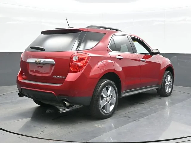Used 2015 Red Chevrolet LT image 9