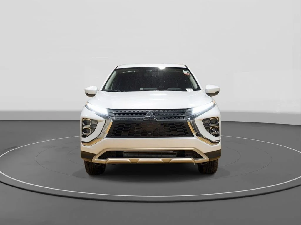 2026 Mitsubishi Eclipse Cross SE - Photo 2