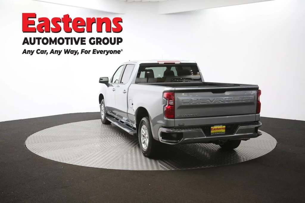 Used 2024 Gray Chevrolet LT image 37